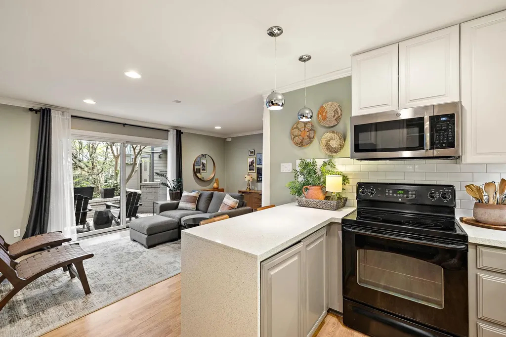 2500 Steck Avenue Austin TX 78757