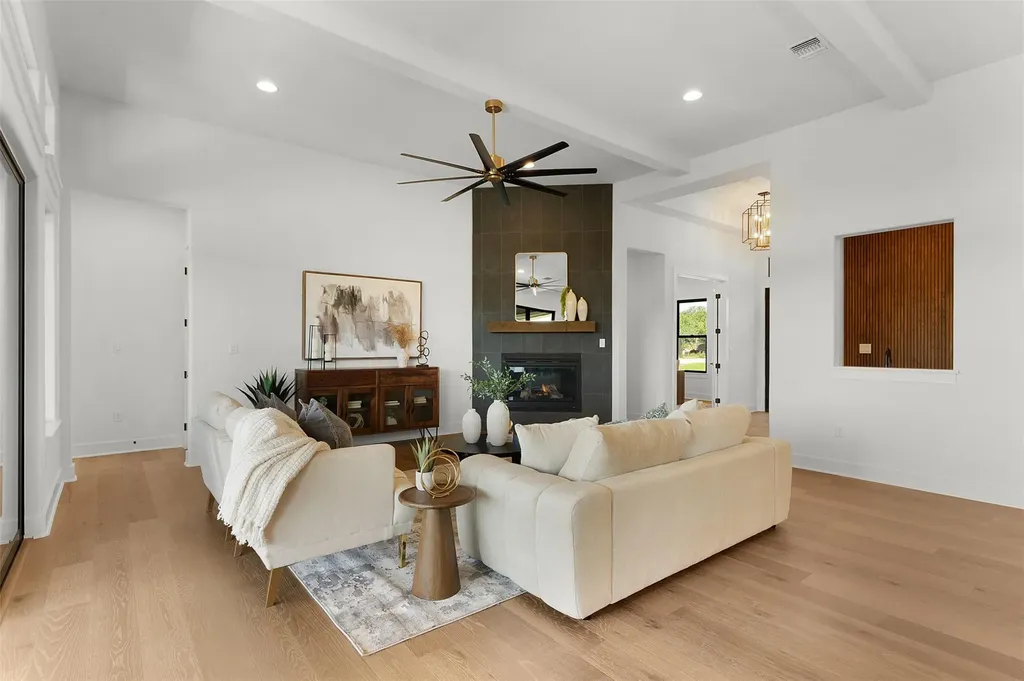 104 Nattie Woods Drive Horseshoe Bay TX 78657