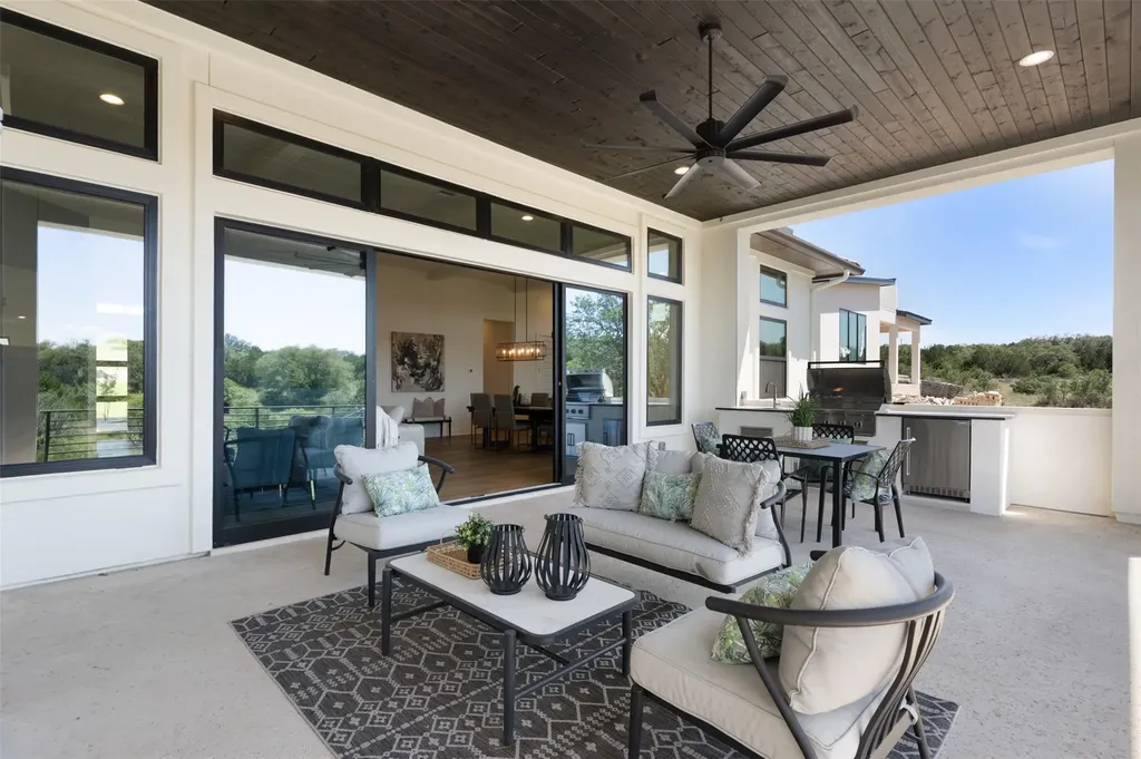 104 Nattie Woods Drive Horseshoe Bay TX 78657