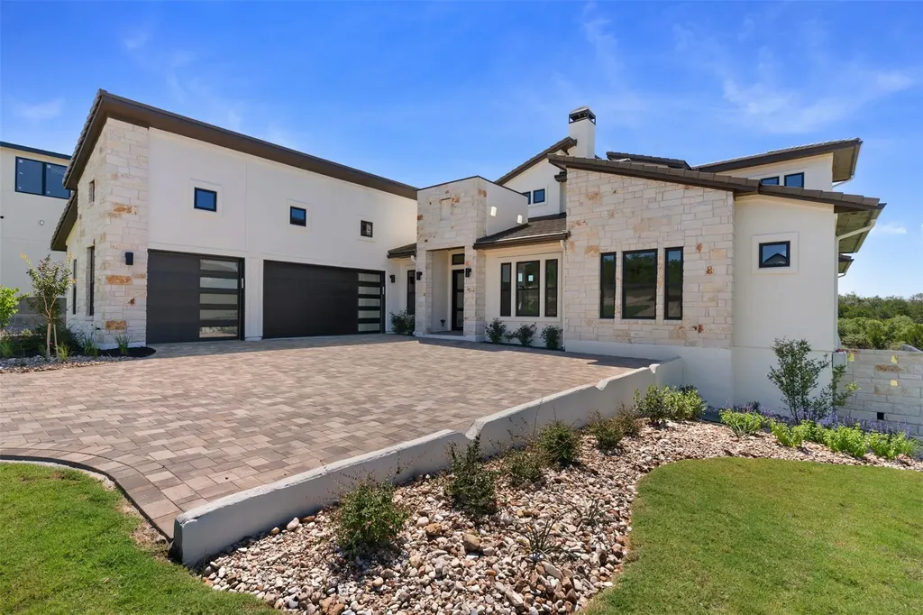 104 Nattie Woods Drive Horseshoe Bay TX 78657