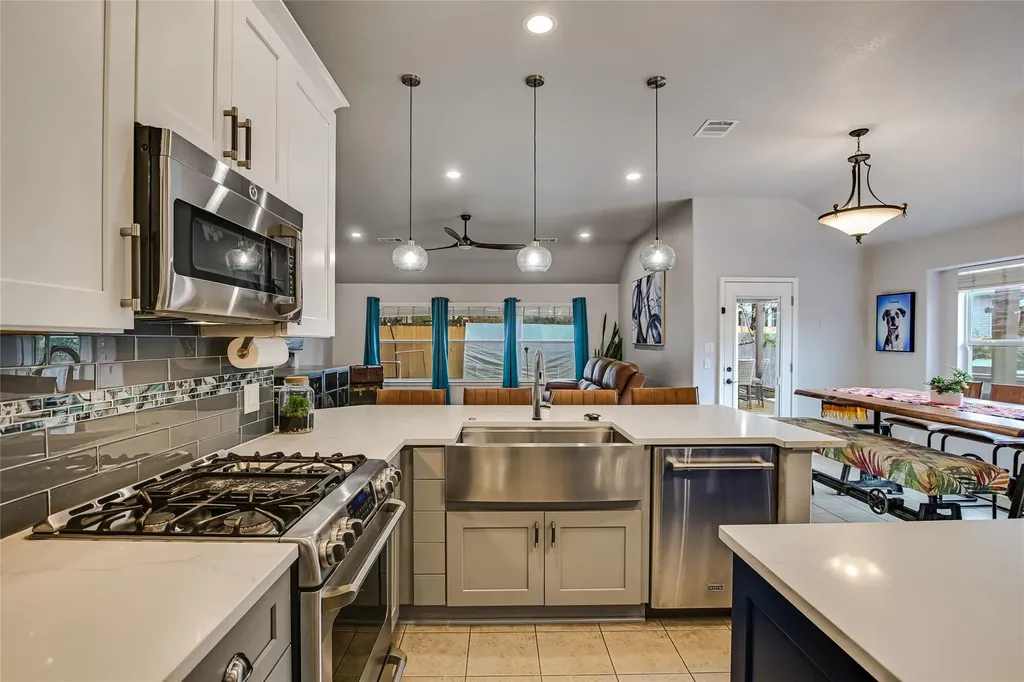 202 Ambrose Drive Pflugerville TX 78660