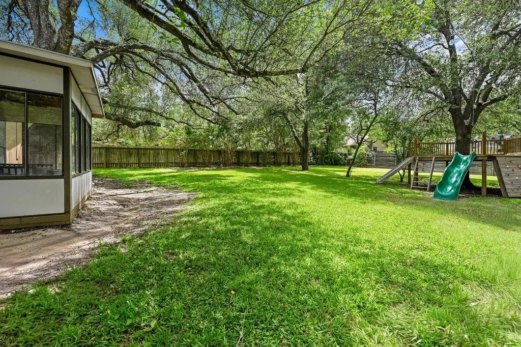 6713 Colina Lane Austin TX 78759