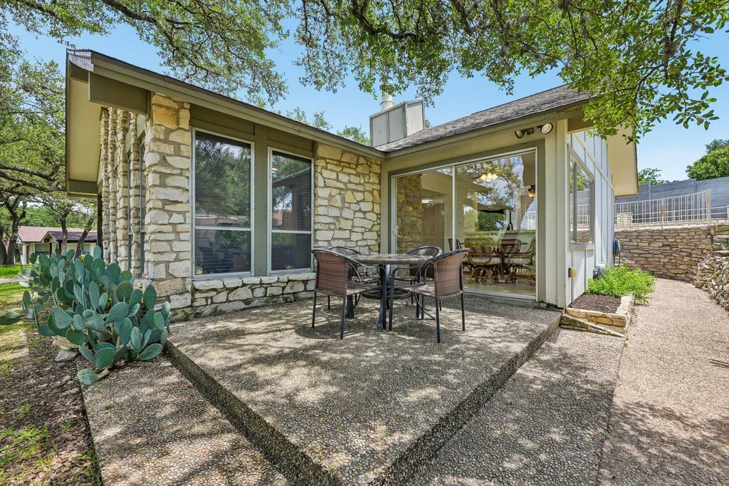 13101 Travis View Loop Austin TX 78732