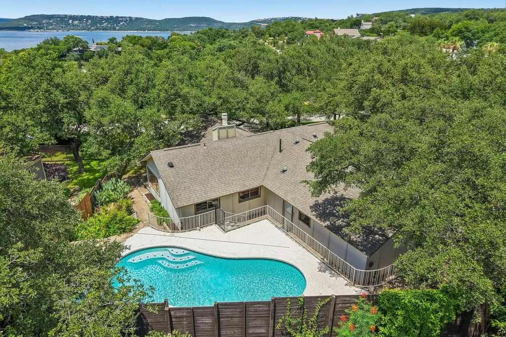 13101 Travis View Loop Austin TX 78732