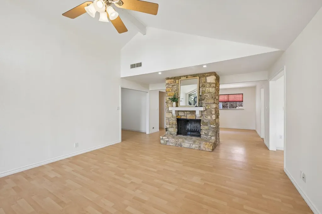 13101 Travis View Loop Austin TX 78732
