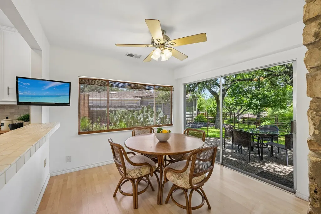 13101 Travis View Loop Austin TX 78732