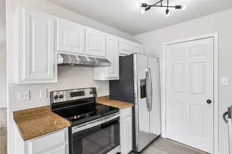 11016 Oak Street Jonestown TX 78645