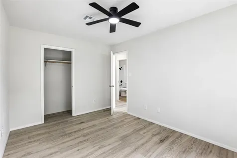 11016 Oak Street Jonestown TX 78645