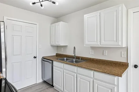 11016 Oak Street Jonestown TX 78645
