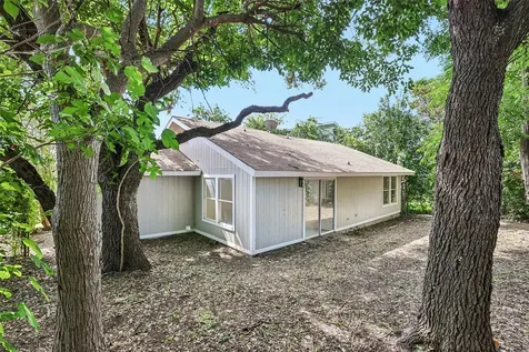 11016 Oak Street Jonestown TX 78645