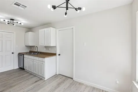 11016 Oak Street Jonestown TX 78645