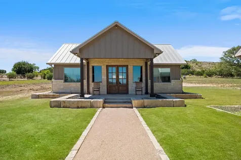 283 Soaring Eagles Drive Fredericksburg TX 78624