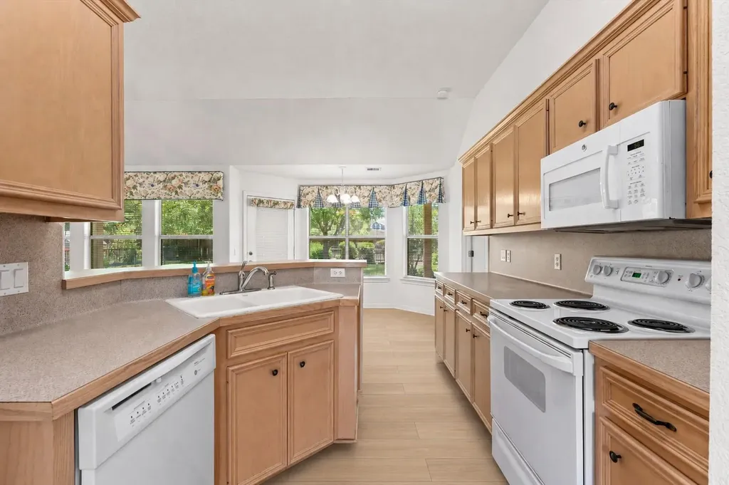 106 Stacey Lane Georgetown TX 78628