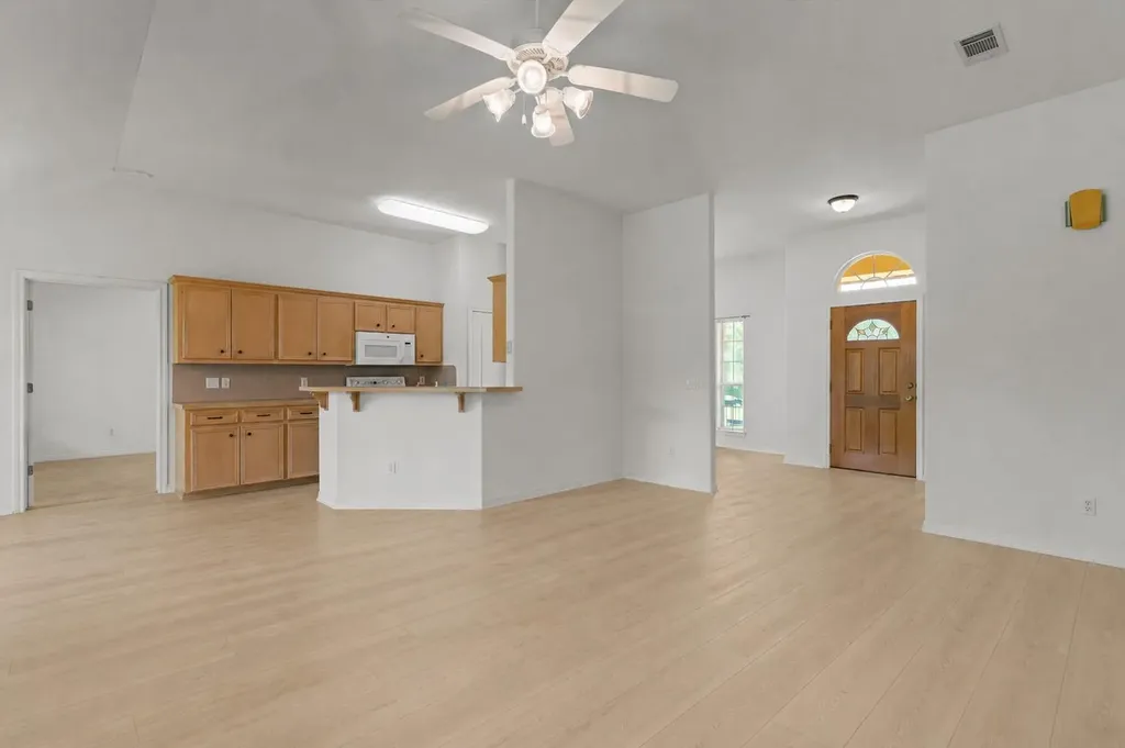 106 Stacey Lane Georgetown TX 78628