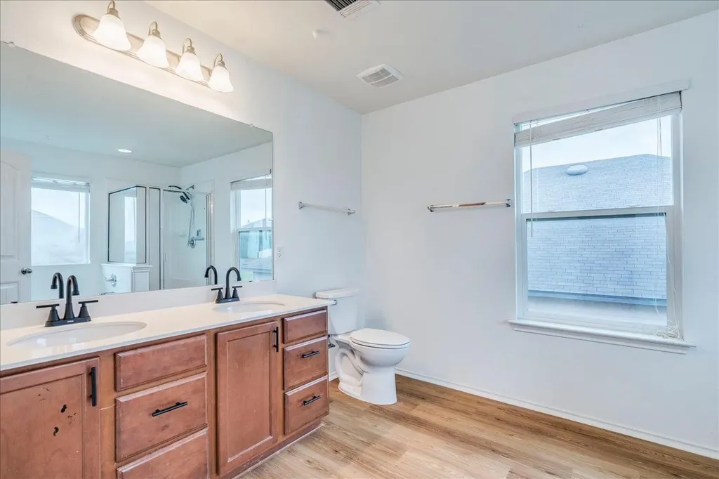 401 Waterleaf Boulevard Kyle TX 78640