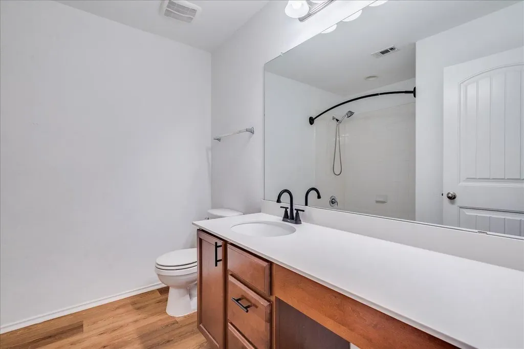 401 Waterleaf Boulevard Kyle TX 78640