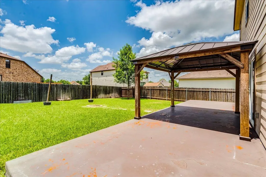 401 Waterleaf Boulevard Kyle TX 78640