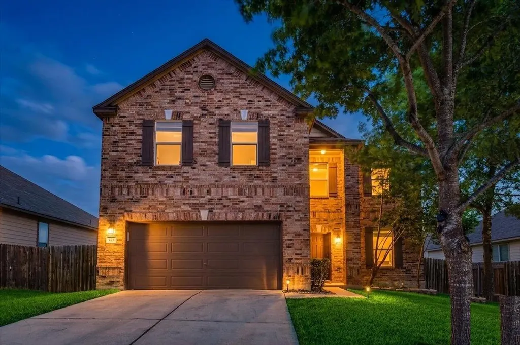 401 Waterleaf Boulevard Kyle TX 78640
