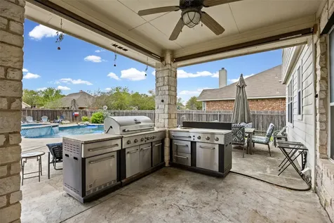 16902 Brewer Blackbird Drive Pflugerville TX 78660