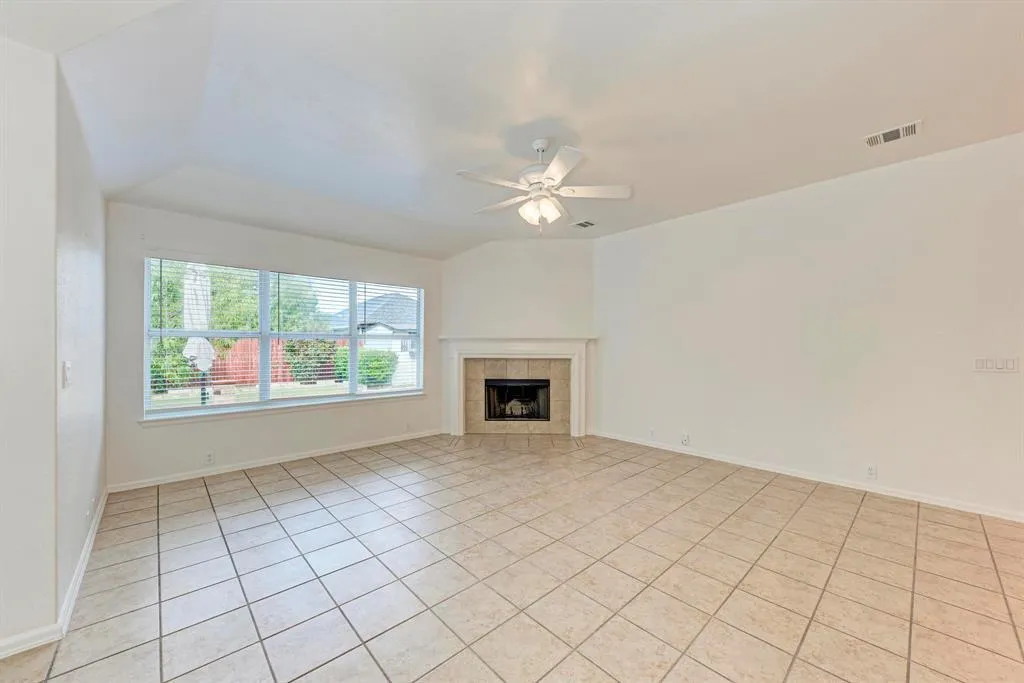 412 Golden Eagle Lane Leander TX 78641