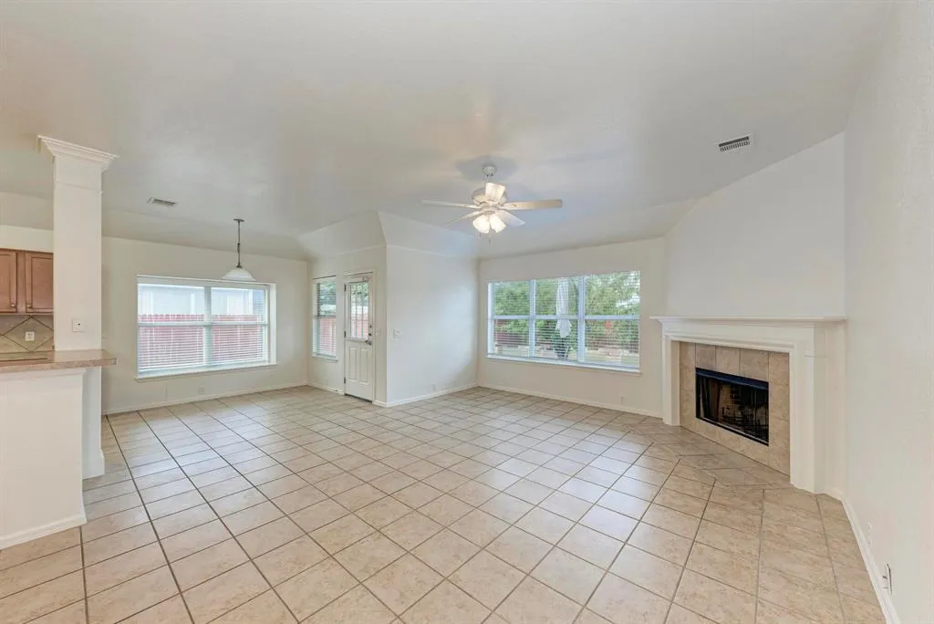 412 Golden Eagle Lane Leander TX 78641