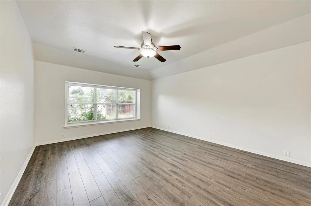 412 Golden Eagle Lane Leander TX 78641