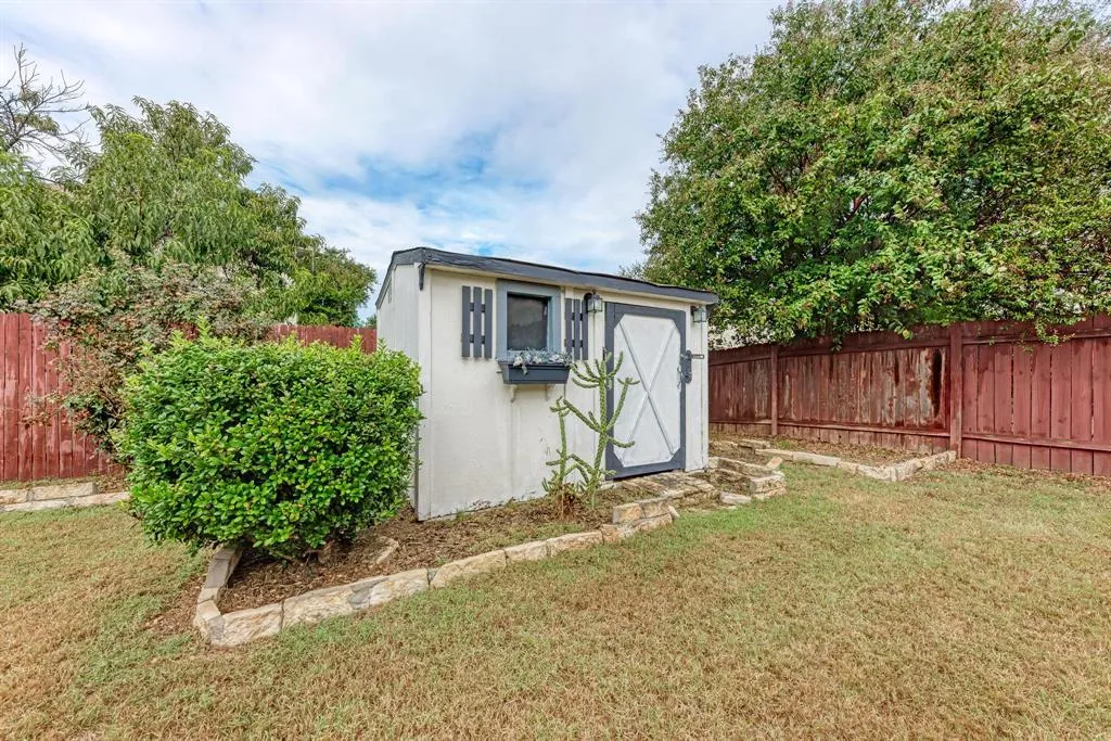 412 Golden Eagle Lane Leander TX 78641