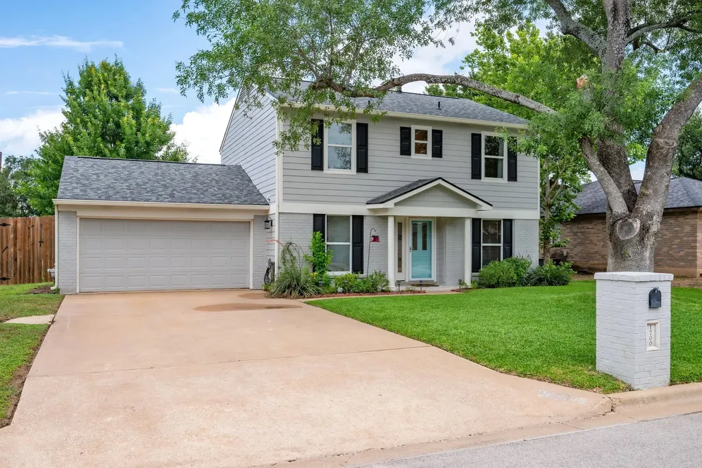 1700 E Messick Loop Round Rock TX 78681