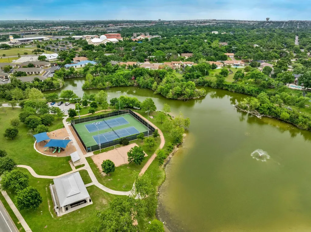 1700 E Messick Loop Round Rock TX 78681