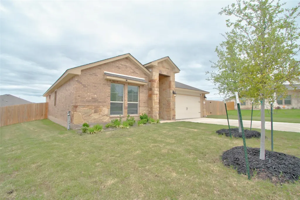 1317 Cesarina Street Harker Heights TX 76548
