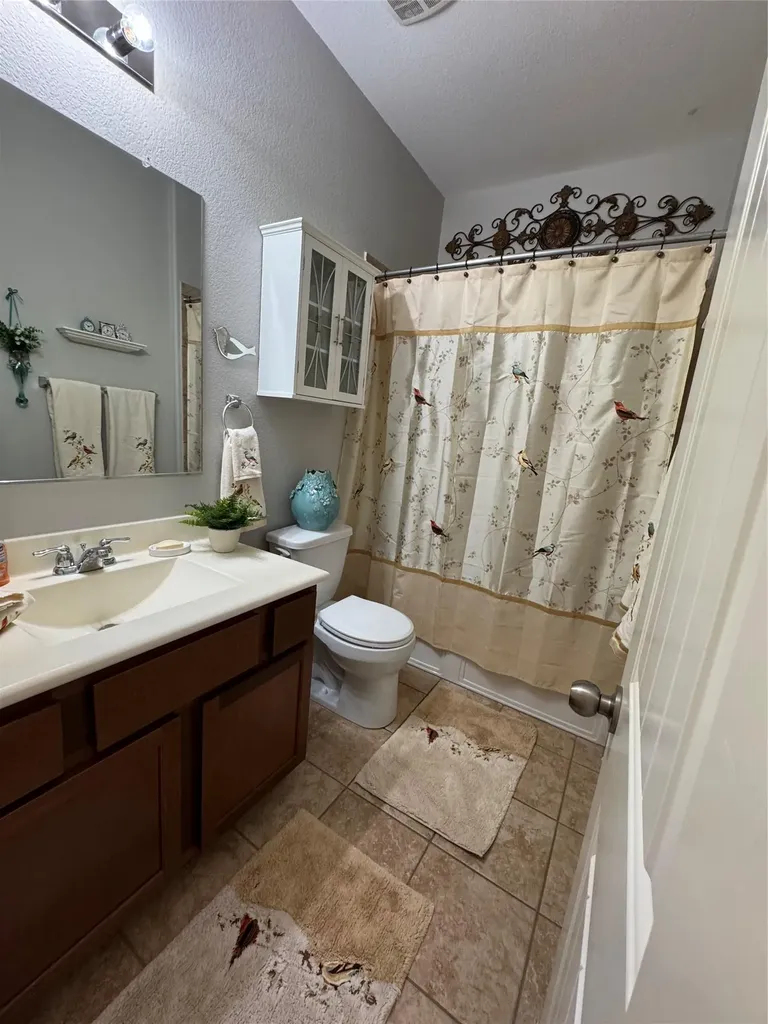 112 Eagle Owl Loop Leander TX 78641