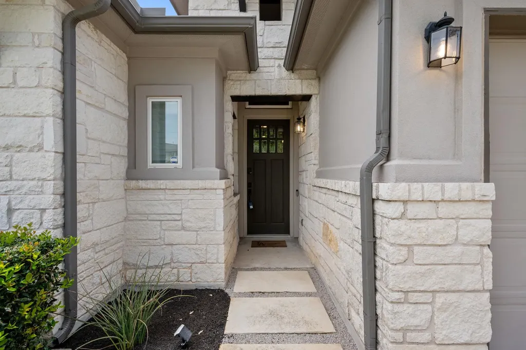 12513 Javea Drive Austin TX 78739