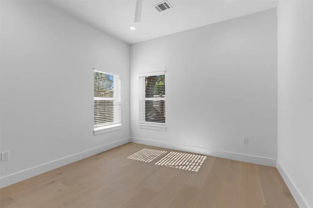 1209 Canterbury Street Austin TX 78702