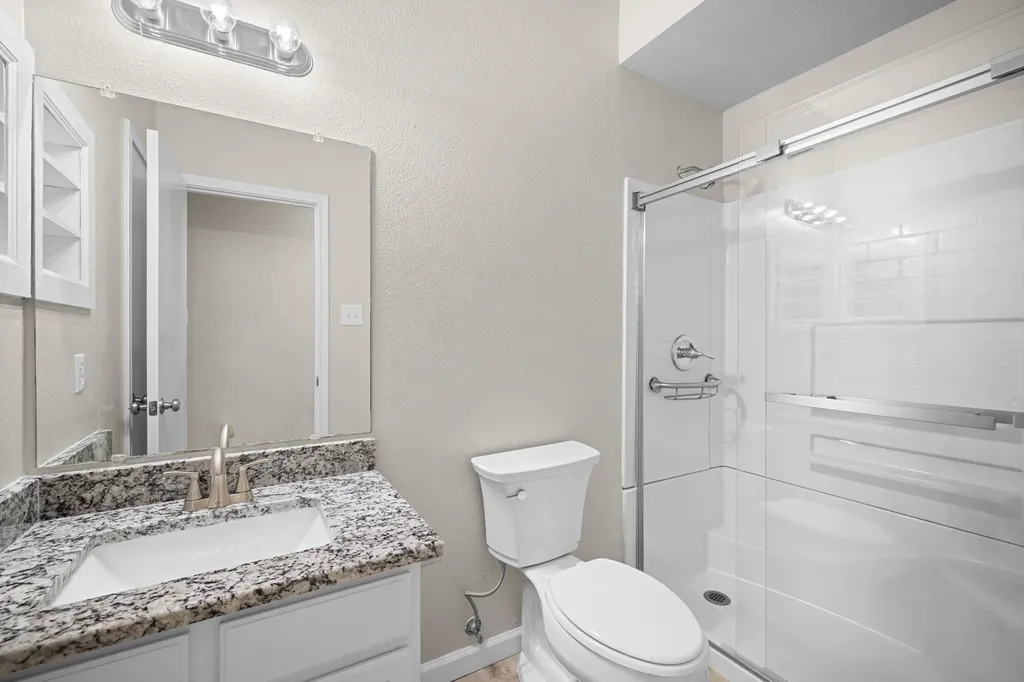 837 Eagles Way Leander TX 78641