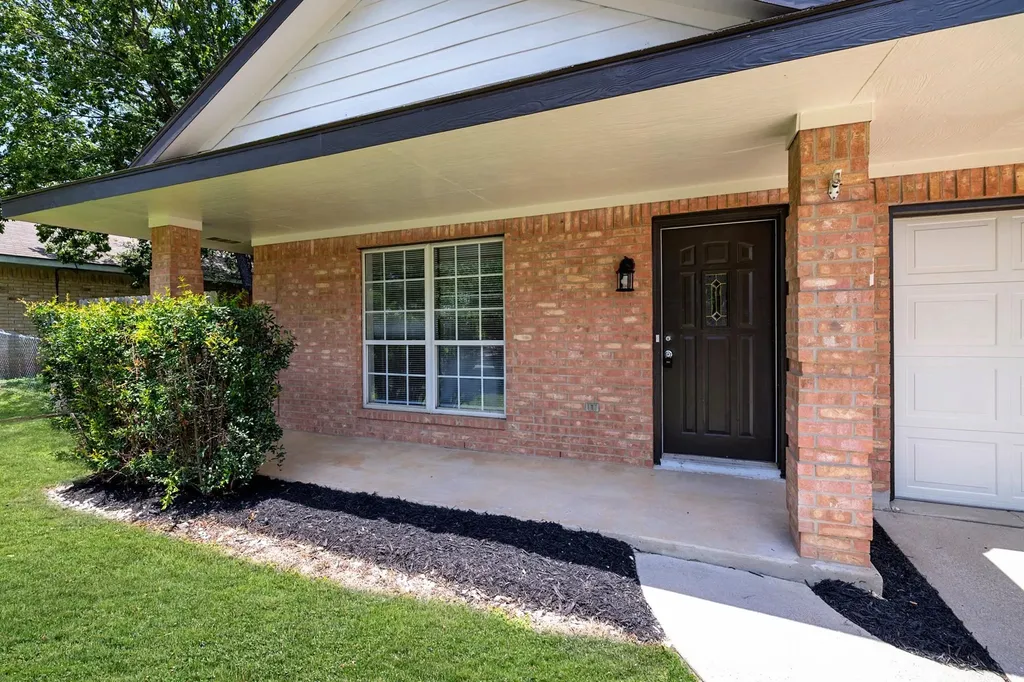 837 Eagles Way Leander TX 78641