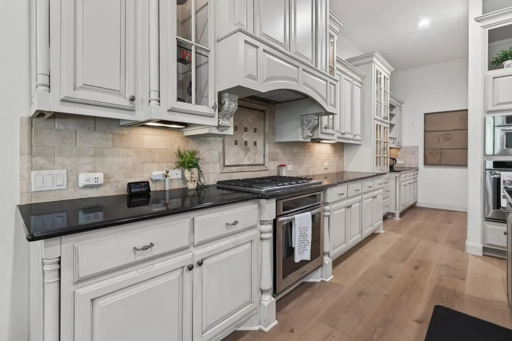 163 Estrella Crossing Georgetown TX 78628