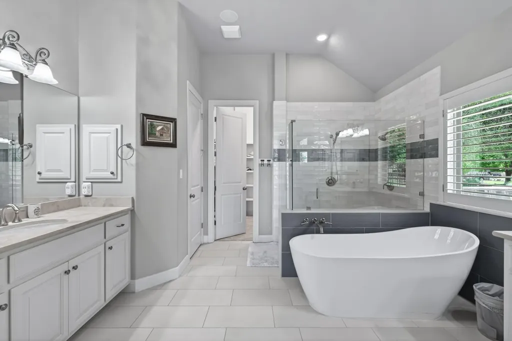 163 Estrella Crossing Georgetown TX 78628