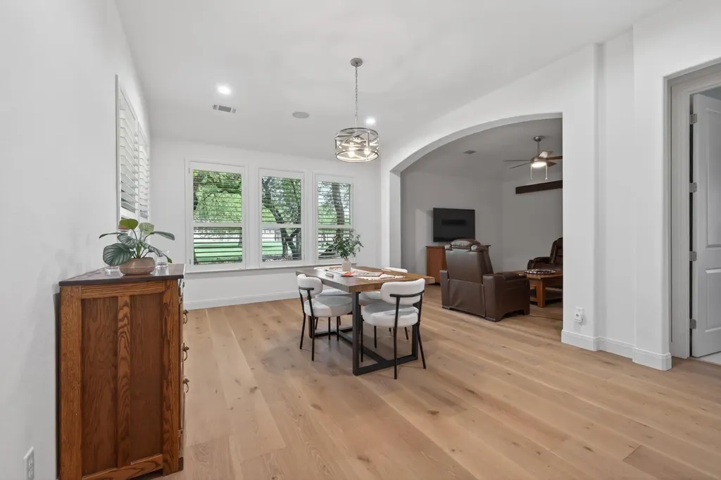 163 Estrella Crossing Georgetown TX 78628