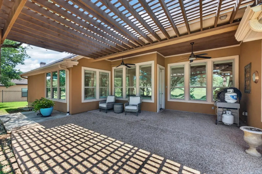 163 Estrella Crossing Georgetown TX 78628