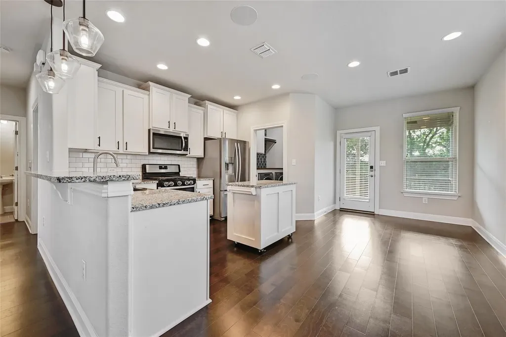 1320 Goldilocks Lane Manchaca TX 78652