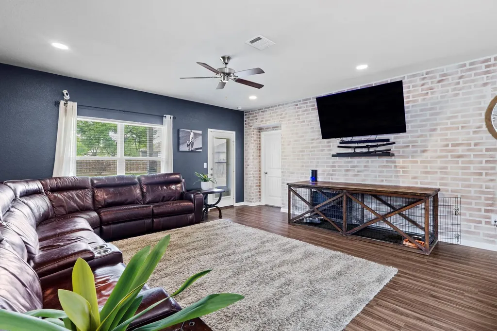 2417 Bridges Ranch Road Georgetown TX 78628
