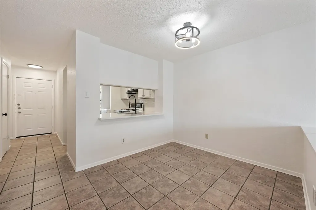1411 N Gracy Farms Lane N Austin TX 78758