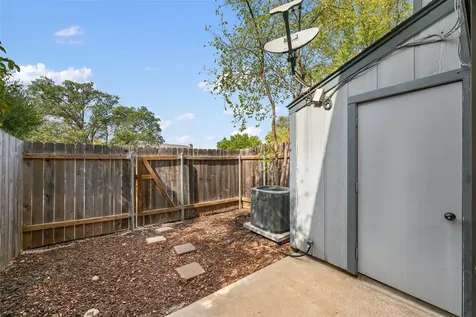 1411 N Gracy Farms Lane N Austin TX 78758