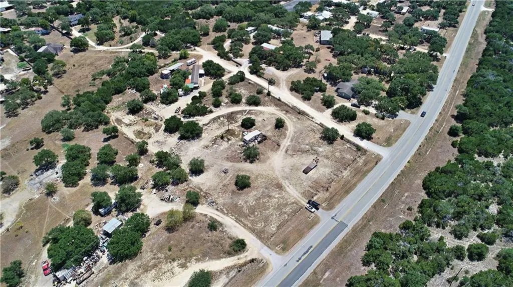 4 Anglin Lane Austin TX 78737
