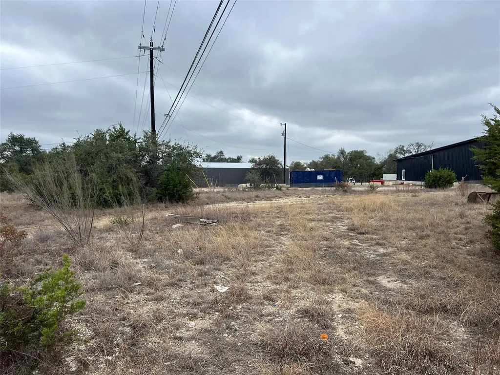 4 Anglin Lane Austin TX 78737