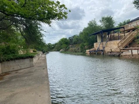522 Circle Drive Sunrise Beach TX 78643