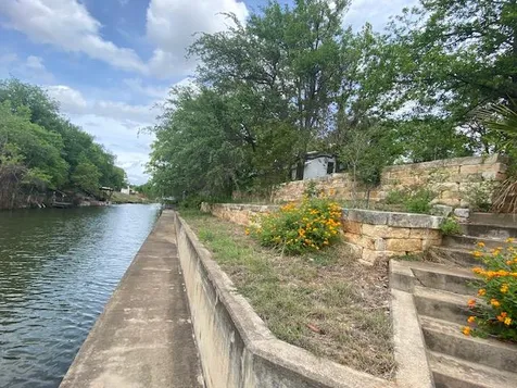 522 Circle Drive Sunrise Beach TX 78643