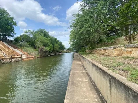 522 Circle Drive Sunrise Beach TX 78643