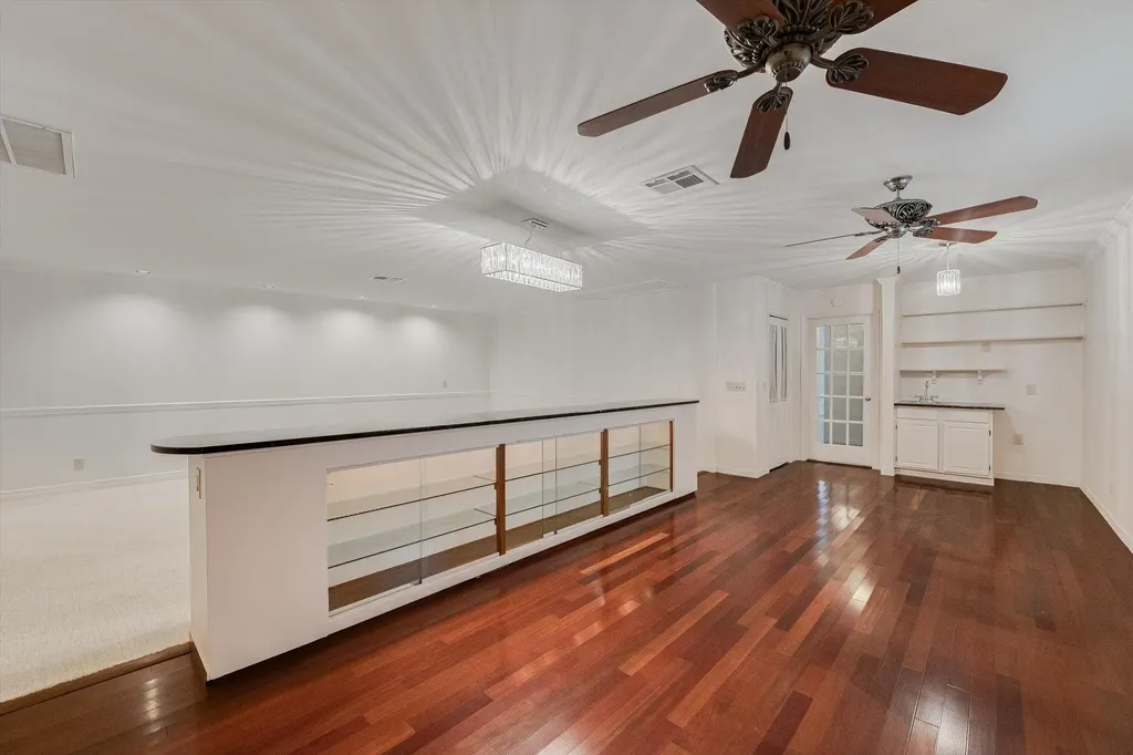 11906 Arch Hill Drive Austin TX 78750