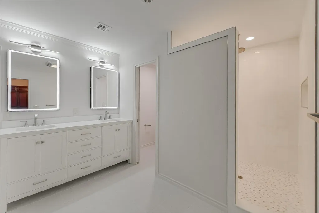 11906 Arch Hill Drive Austin TX 78750
